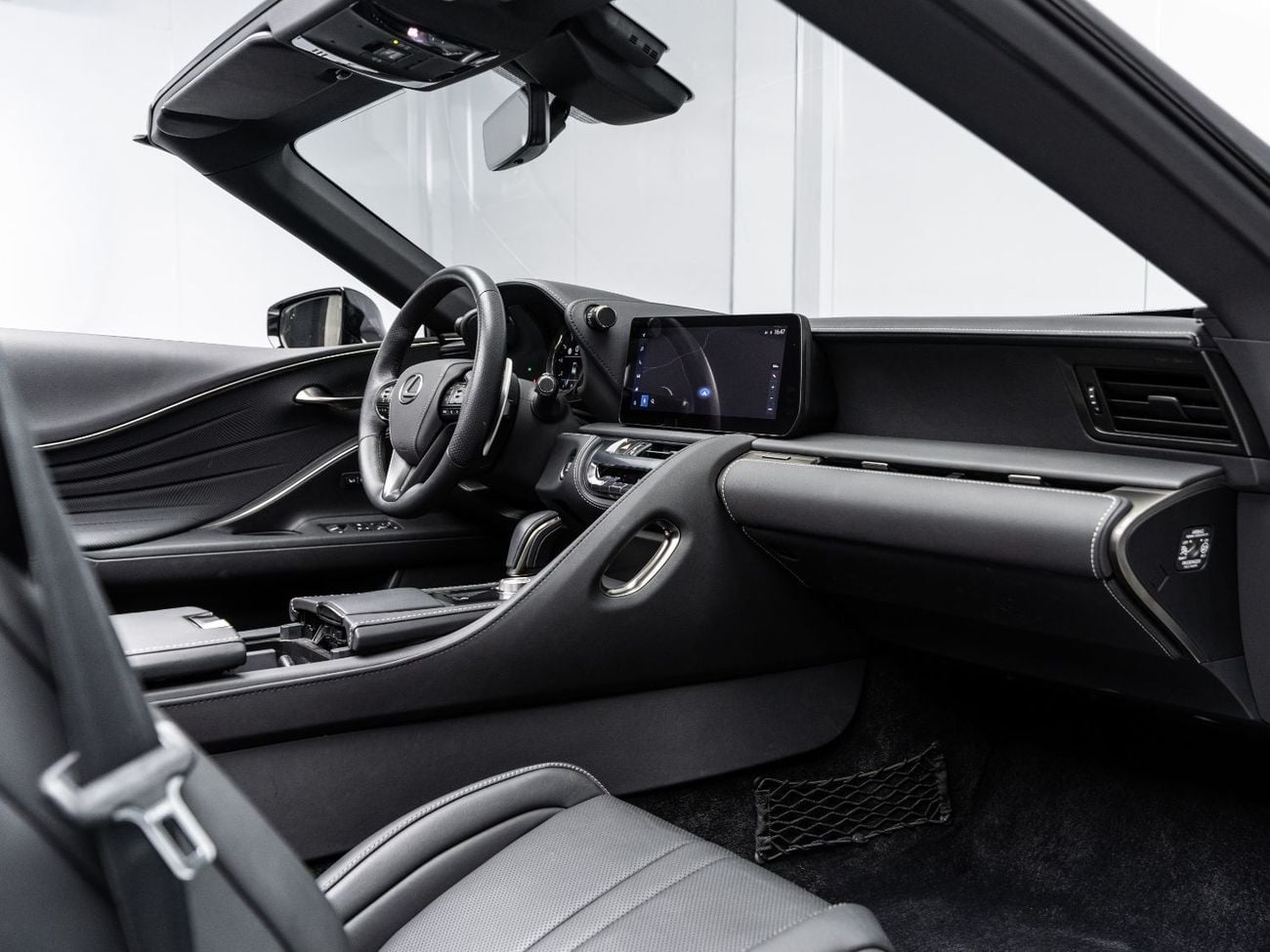 Lexus LC500 Convertible 2024 Lexus LC 500, 5.0 V8, RWD, 471bhp, 10 Speed Auto