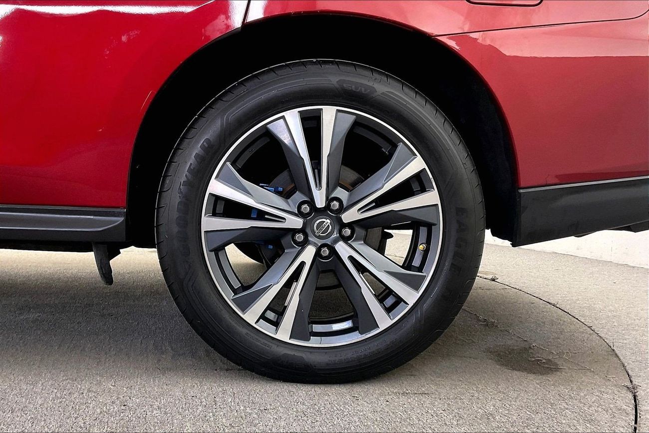 Nissan Pathfinder SV | National Day Celebration | Guaranteed Warranty | 0 Down Payment