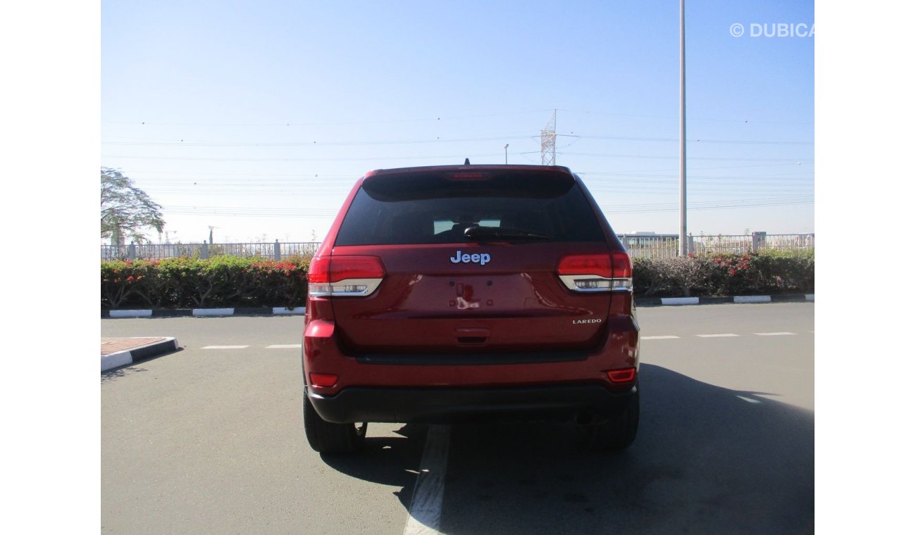 Jeep Grand Cherokee V6 GULF SPACE LAREDO 2014