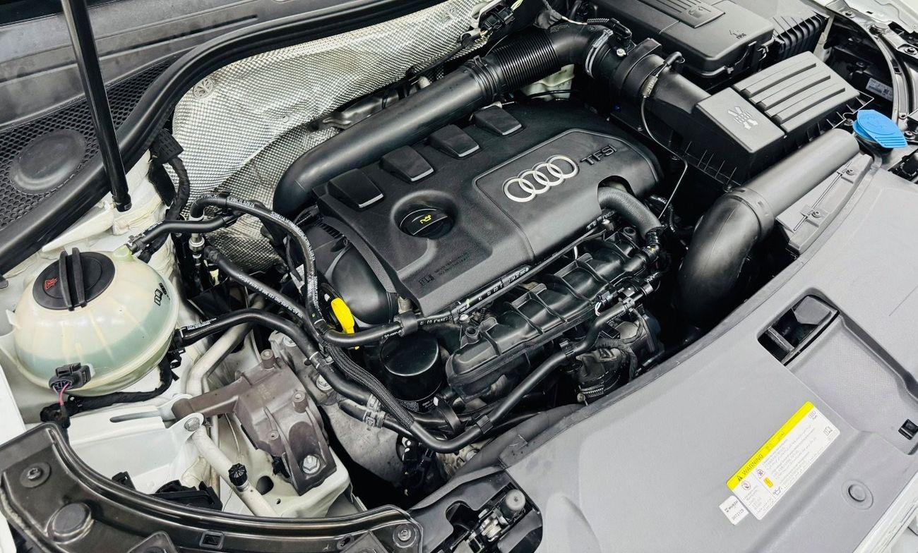 Audi Q3 40 TFSI S-Line 2.0L 4WD