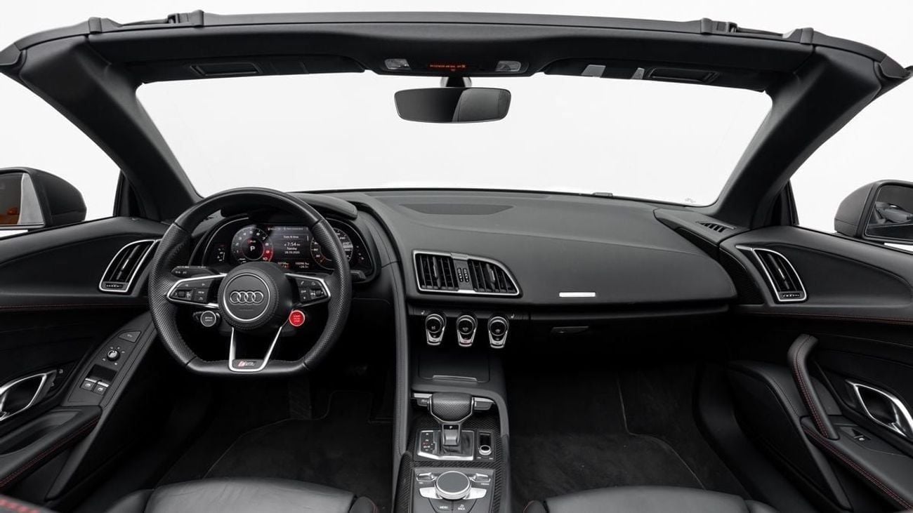 Audi R8 Spyder RWD - 2023 - GCC Specs - Under Warranty