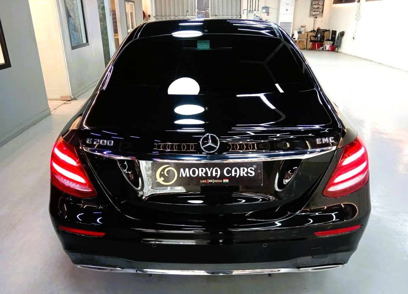 Mercedes Benz E200 STD WARRANTY* E 200 GCC Specs