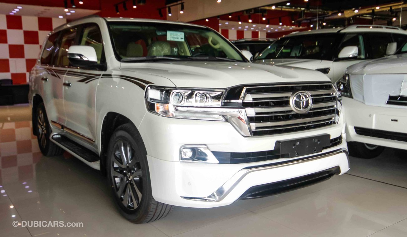 Toyota Land Cruiser VXR V8 Platinum Edition