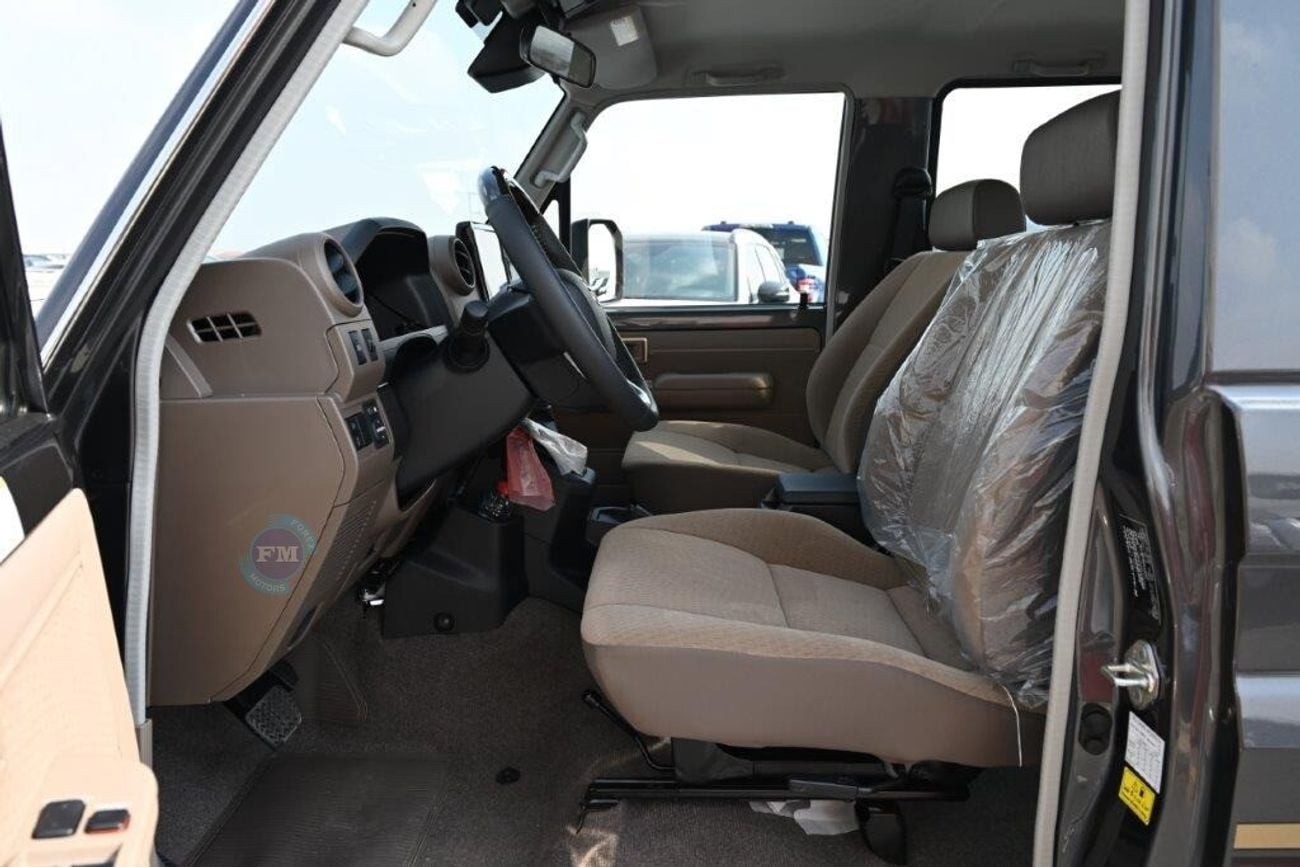 Toyota Land Cruiser 70 71 DLX 2.8L Diesel