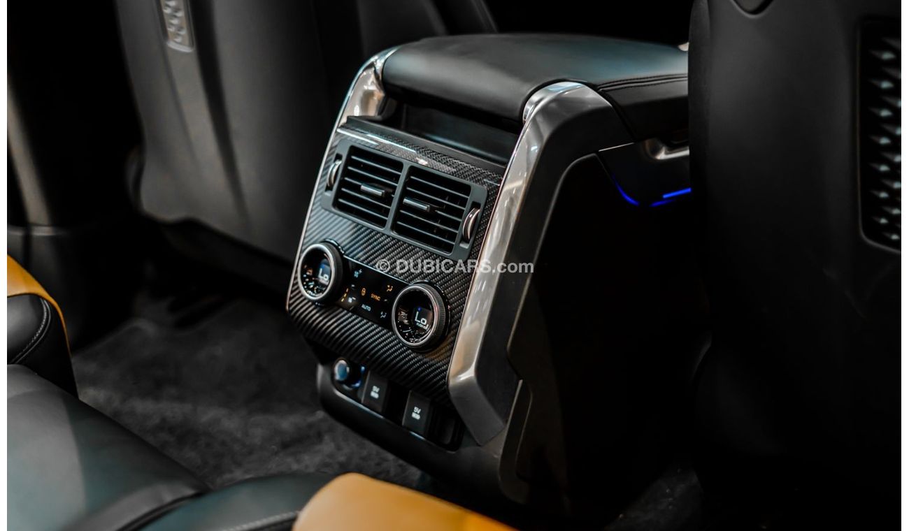 Land Rover Range Rover Sport 2019 Range Rover Sport SVR Carbon Edition, Land Rover Warranty + Service, Low KMs, GCC