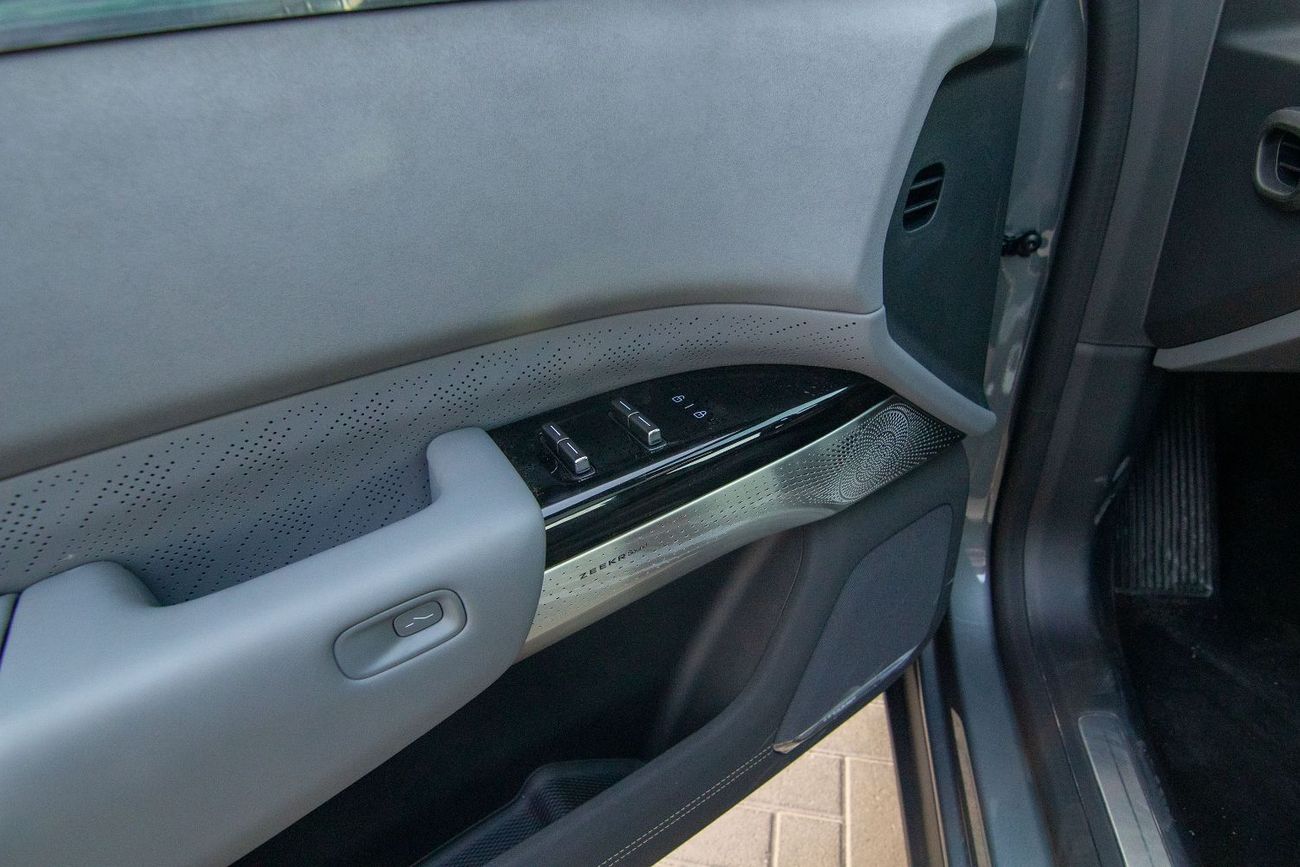 زيكر 7X 2026 ZEEKR 7X | PREMIUM | RWD | GCC | 615 KM | 416 HP | EXPORT ONLY