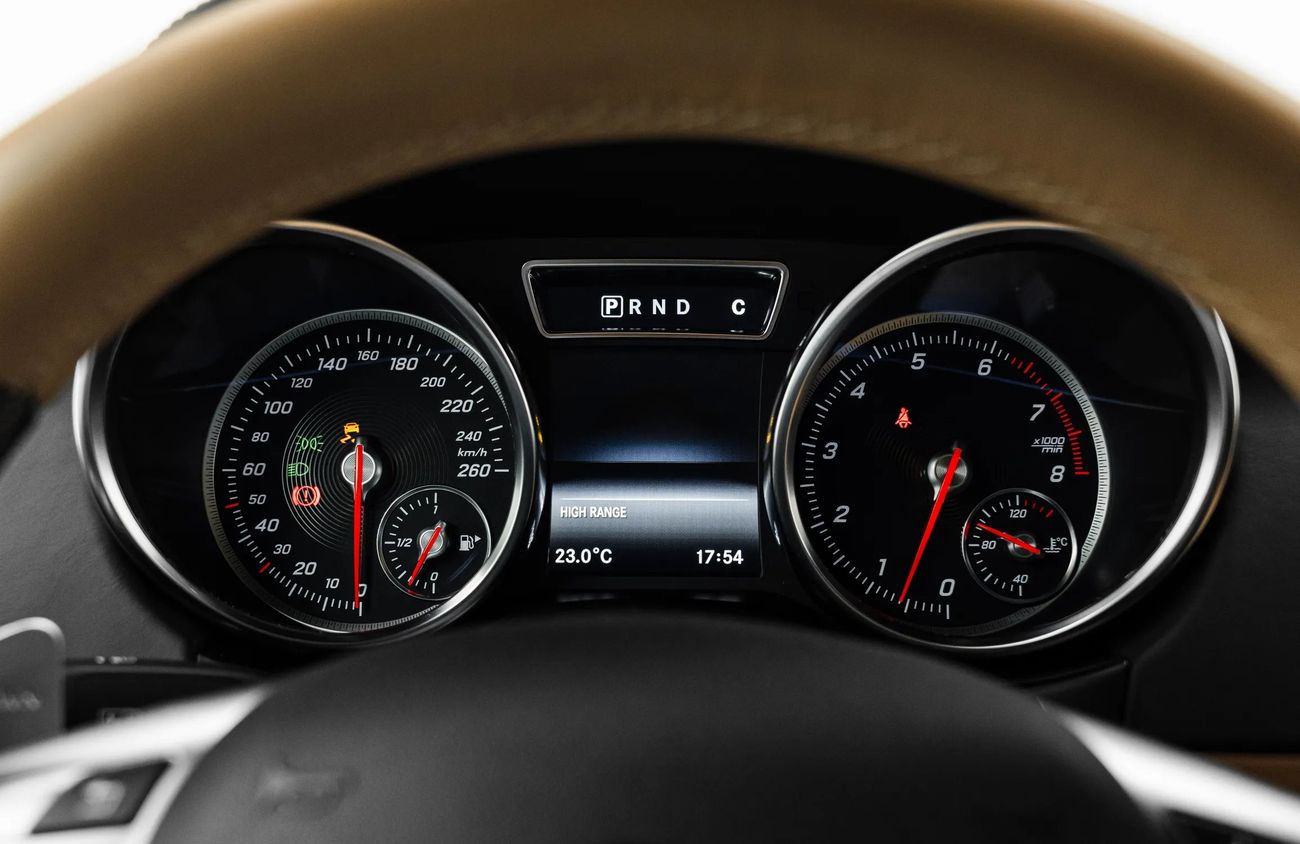 Mercedes Maybach G 650 6.0L V12 Biturbo Engine