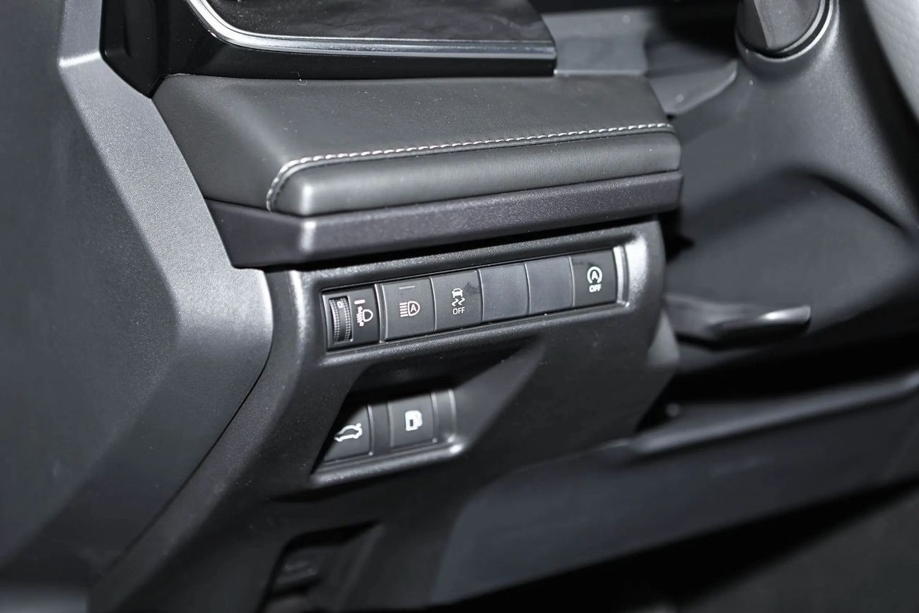 تويوتا كامري 2.0 G Premium Petrol Specs Export Price Can Be Register Locally