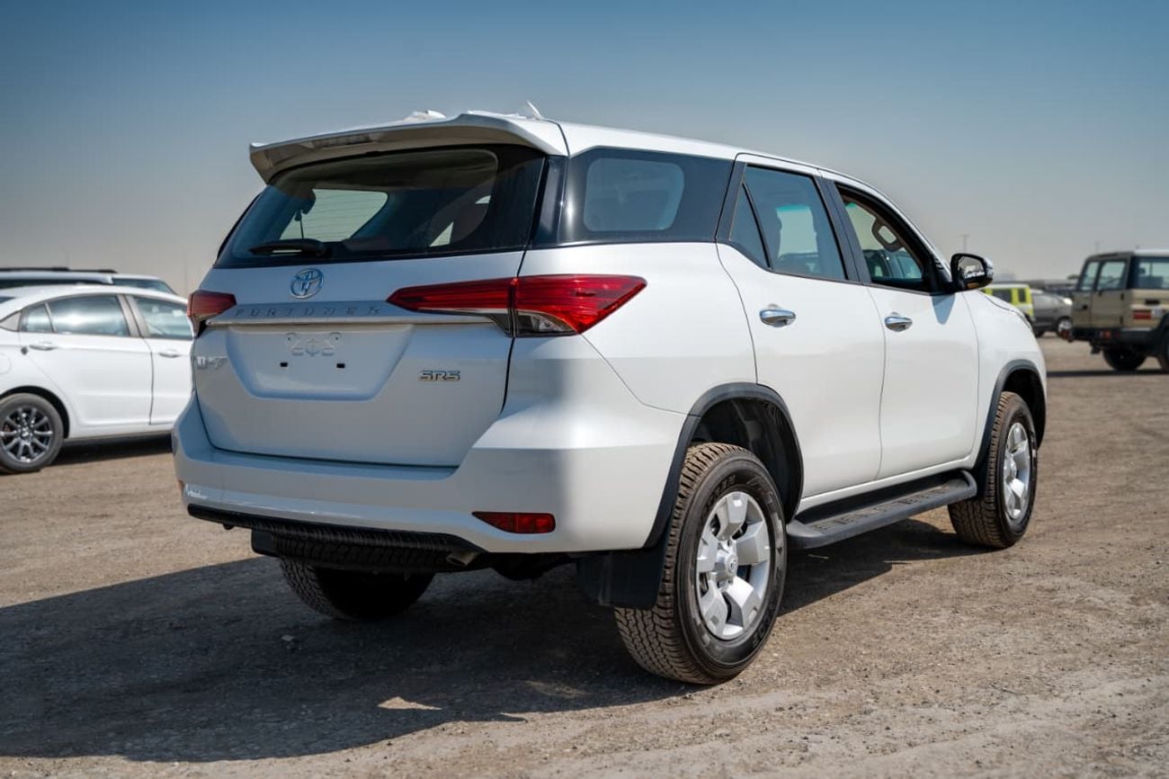 Toyota Fortuner 2.7L Petrol | 4 Cylinder | Automatic