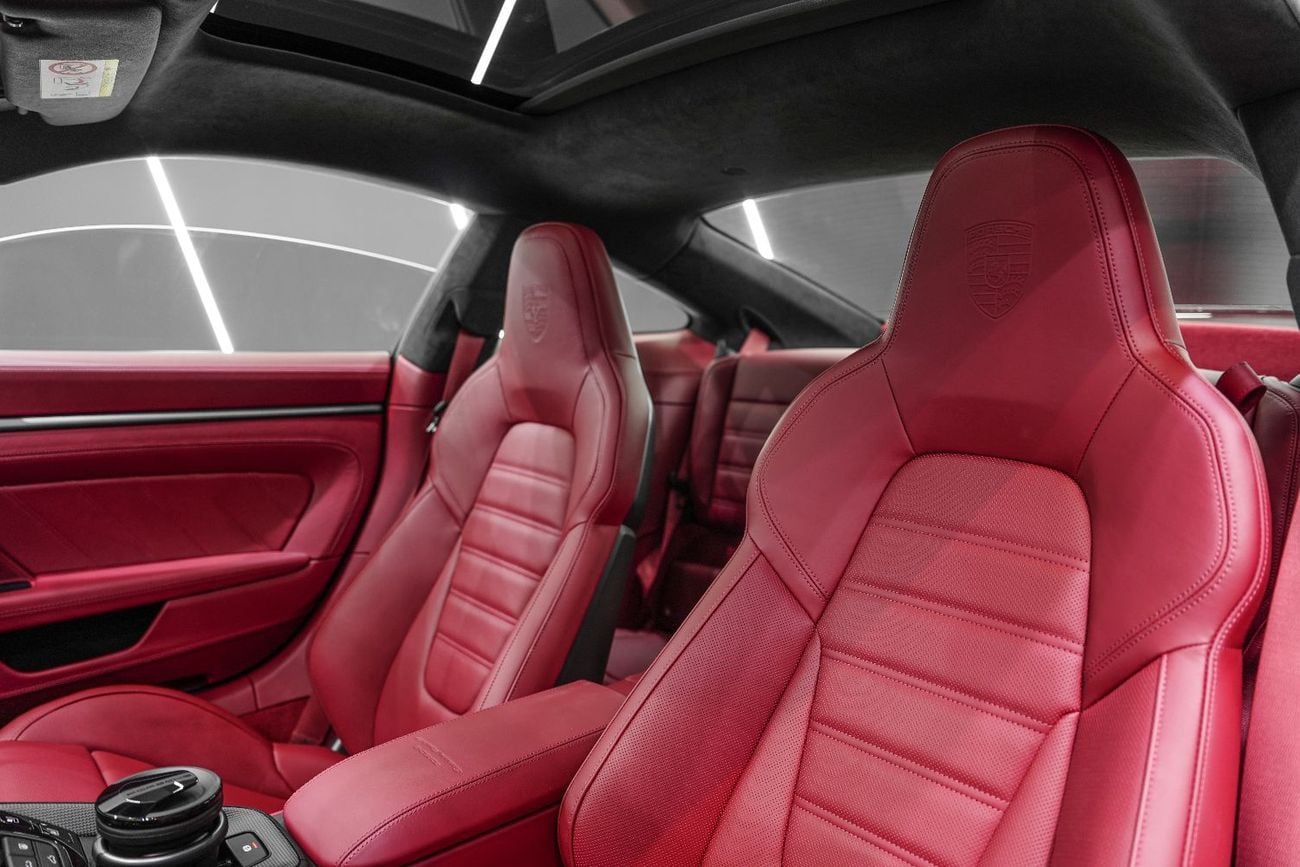 Porsche 911 Carrera GTS 3.0L (450 HP) Coupe BRAND NEW, Exclusive Manufaktur Interior Pack, GCC Specs!!