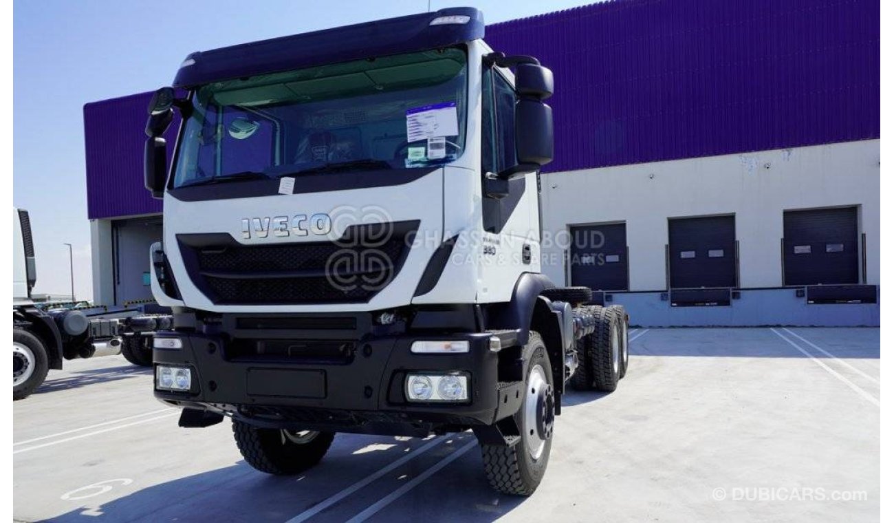 Iveco Trakker Chassis 6×4 – GVW 41 Ton, Wheelbase 4500 w/ Hub Reduction MY20 Diesel(Code :IDC4520)