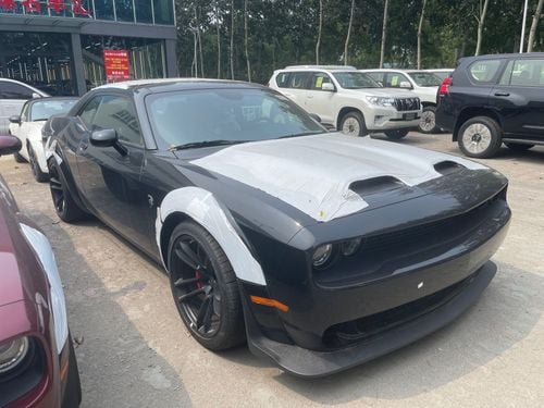 دودج تشالينجر SRT Hellcat Wide Body 6.2L