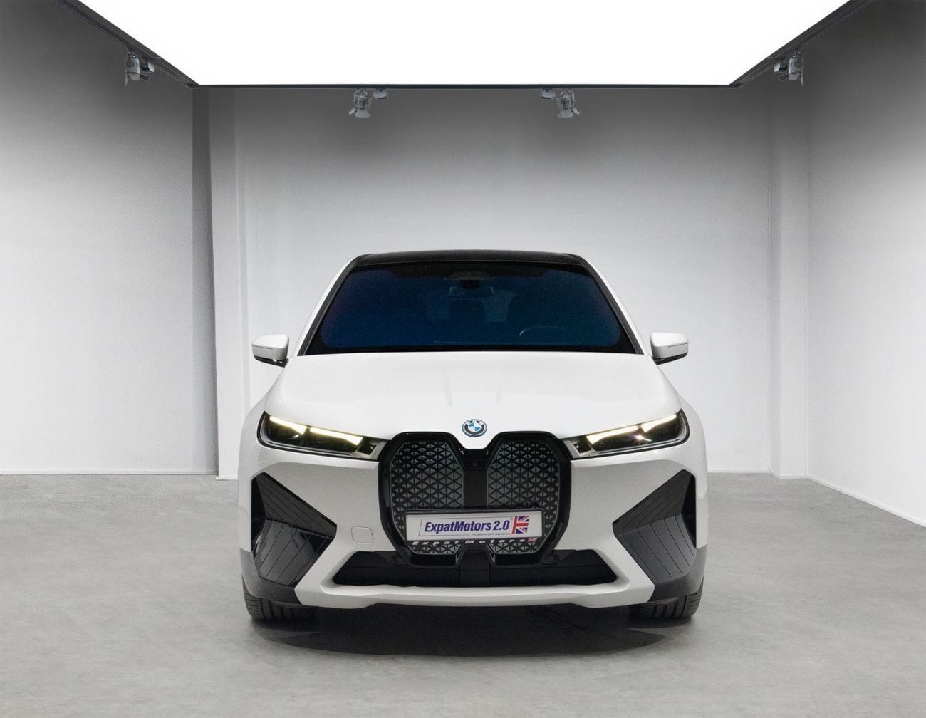 بي أم دبليو iX xDrive40