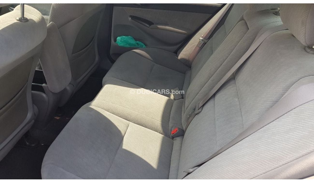 Honda Civic 2008 Gcc specs Full options sunroof DVD alloy wheels