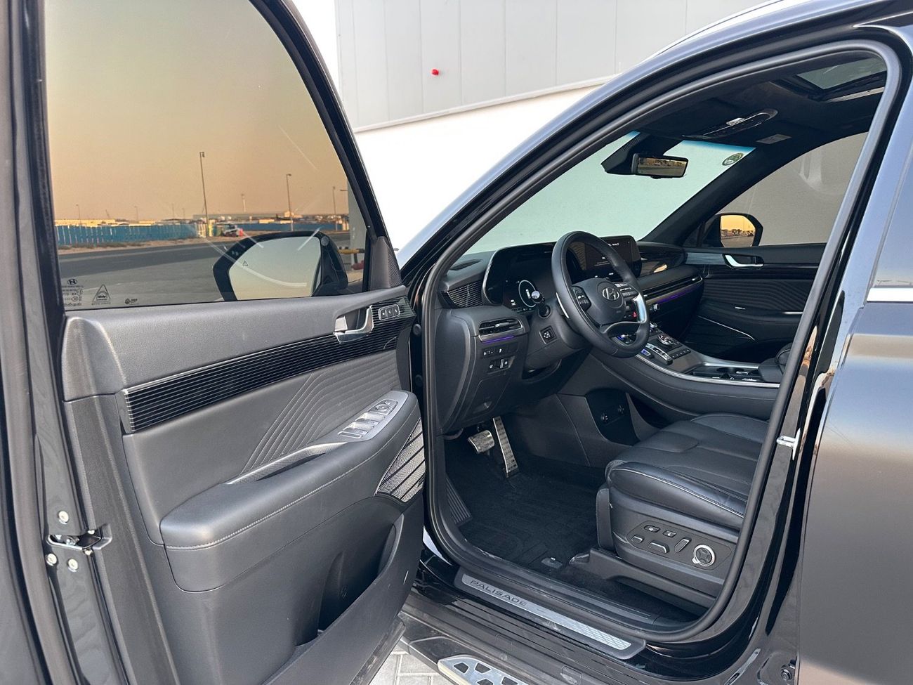 هيونداي باليساد Calligraphy Night Edition 2023 - Korean Specs - Perfect Condition - V6