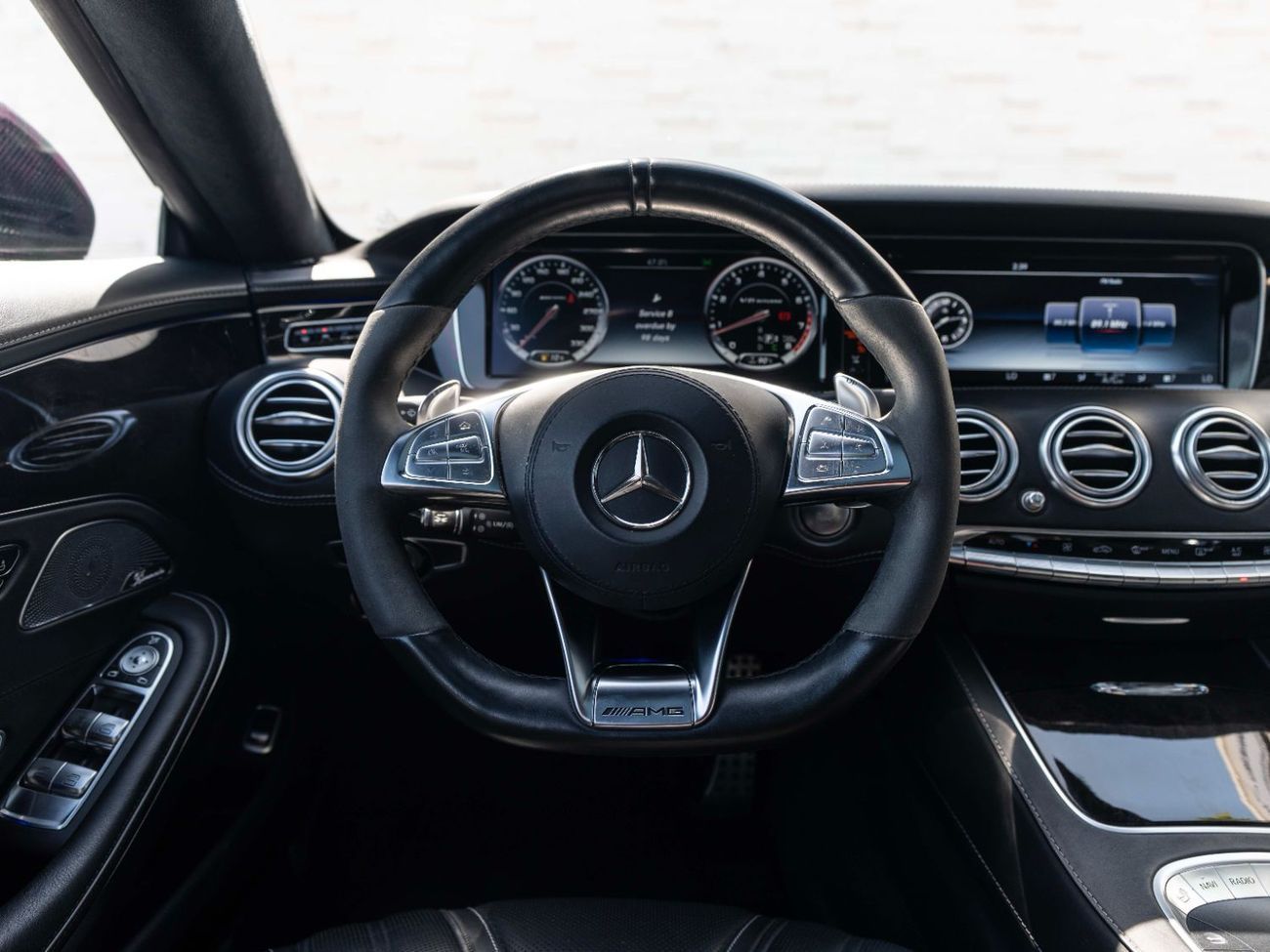 Mercedes-Benz S 63 AMG Std 5.5L