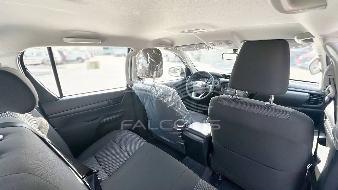 تويوتا هيلوكس GL Toyota Hilux 2.7L P DC 4WD STANDARD 5MT 2025 • Petrol • Manual