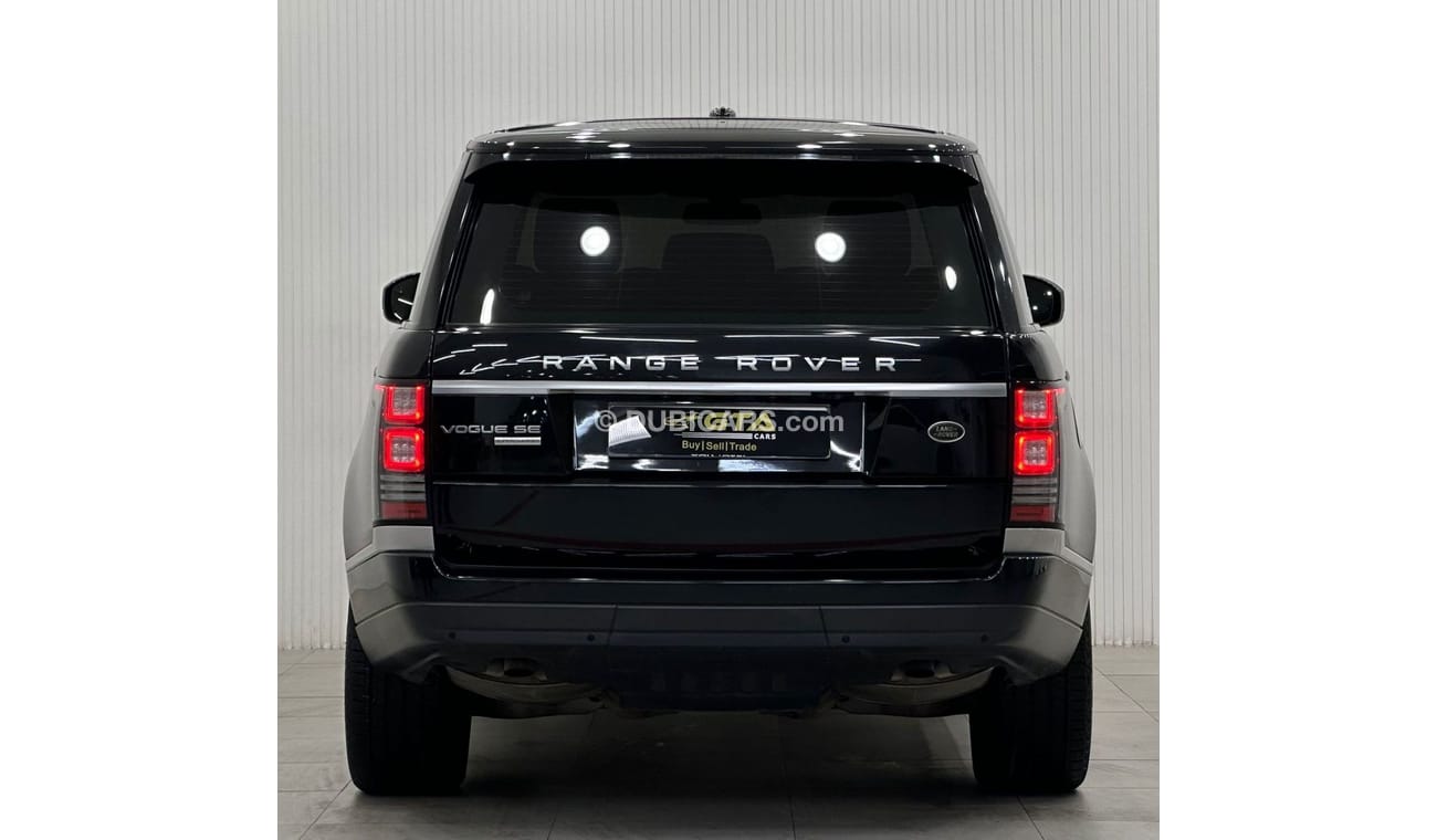 Land Rover Range Rover 2016 Range Rover Vogue SE V8, Full Service History, Warranty, GCC
