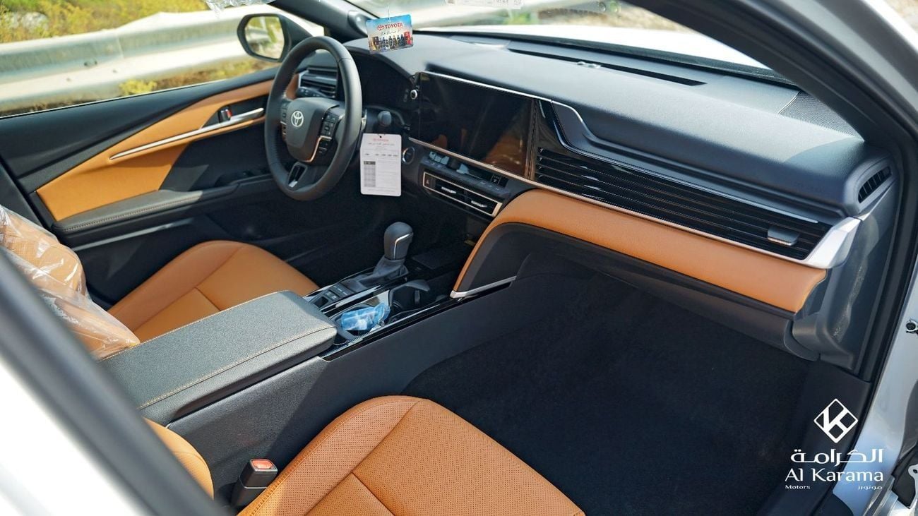 Toyota Camry Lumiere, 2.5L Hybrid with Seat Memory & Ventilation, Radar, 360 Camera