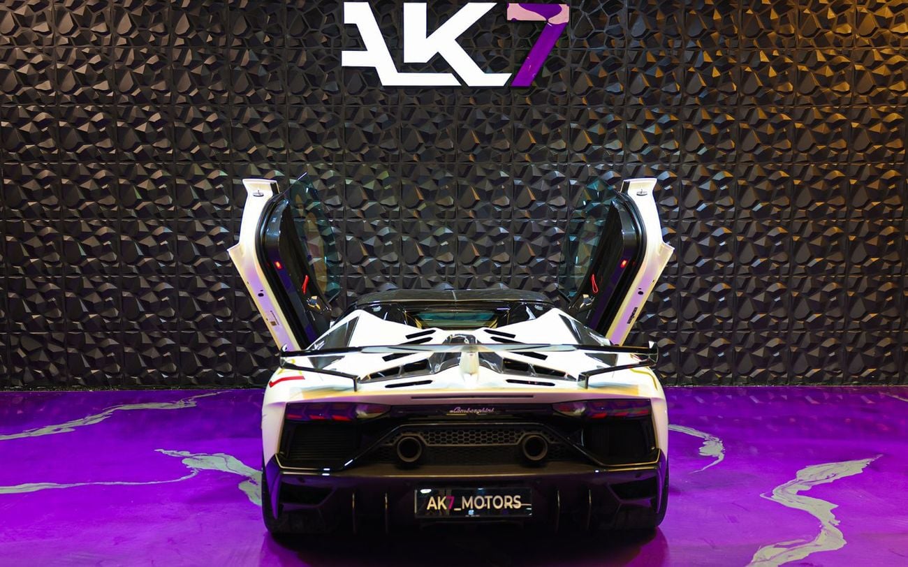 Lamborghini Aventador Roadster Lamborghini Aventador LP 780-4 Roadster