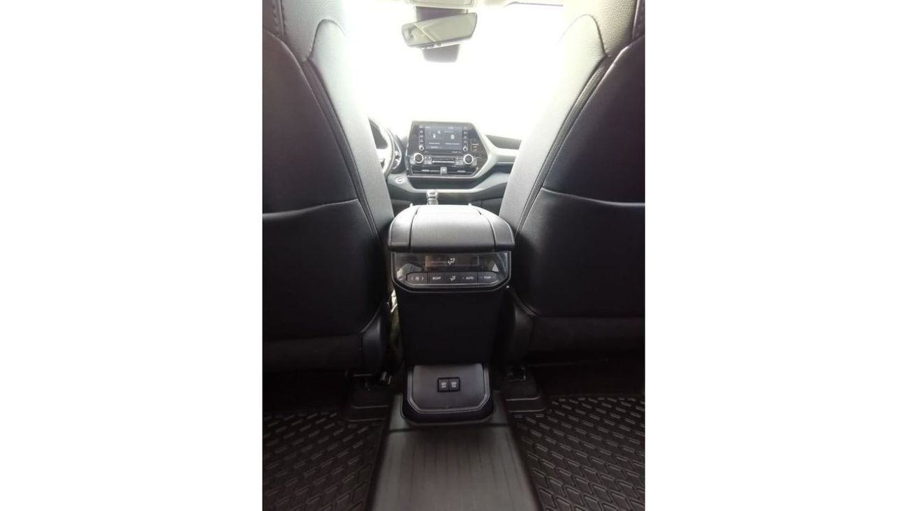 Toyota Highlander Toyota Highlander XLE - 2021 - Blue