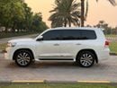 Toyota Land Cruiser VXR 5.7