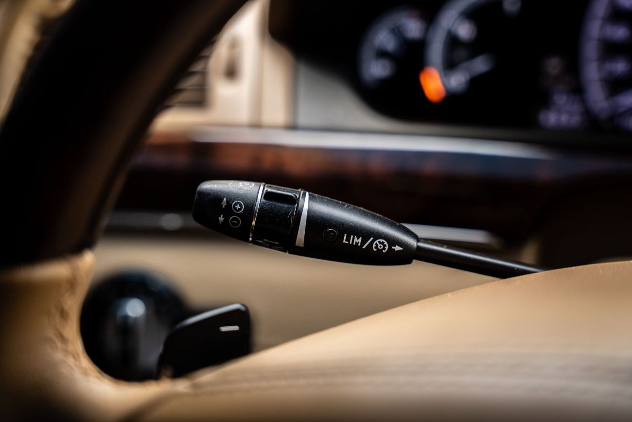 مرسيدس بنز S 500 AMG 4.7L V8 AMG GCC 2013 In Good Condition