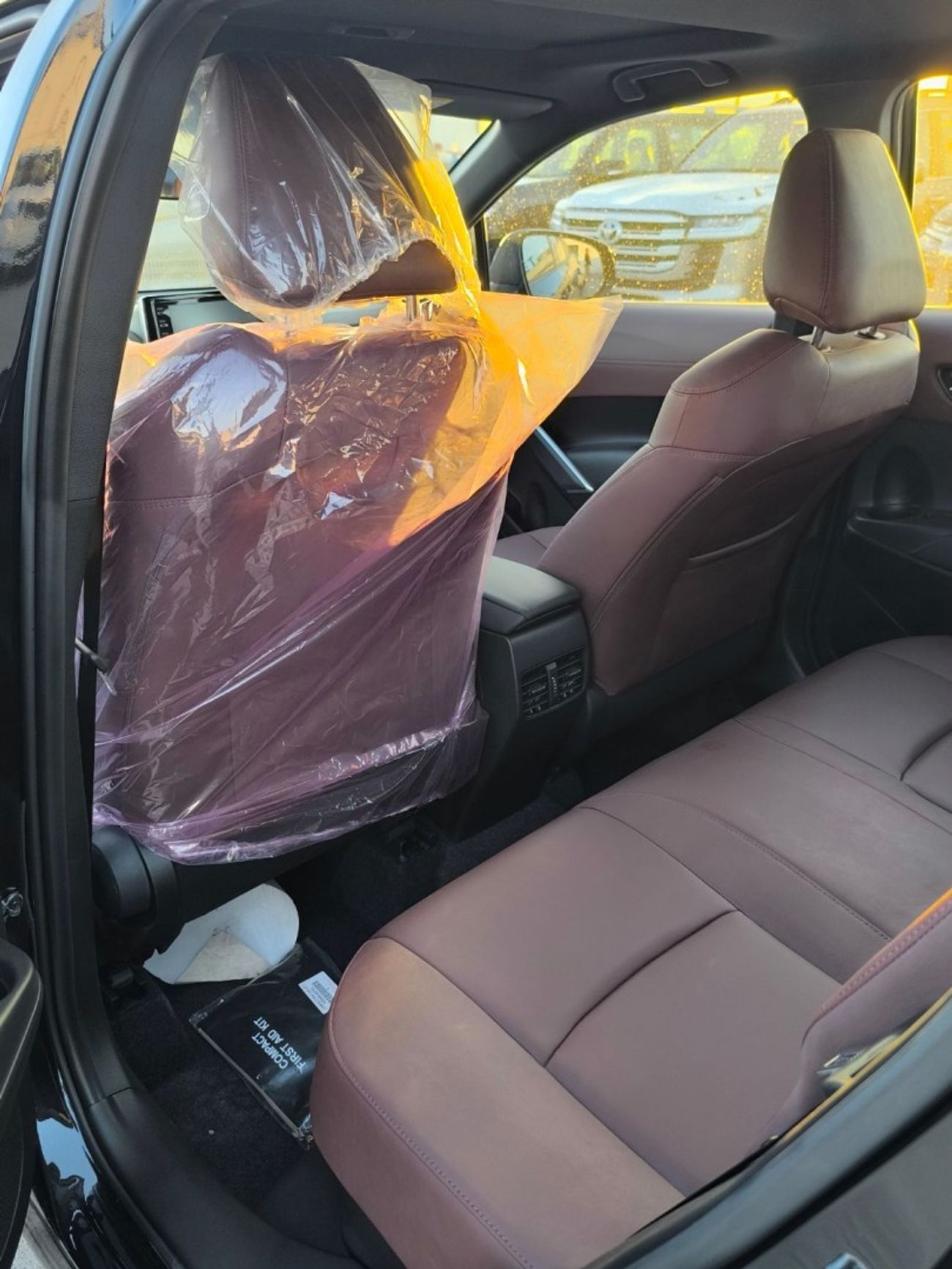 تويوتا كورولا كروس CROLLA CROSS 1.8L HYBRID 2024