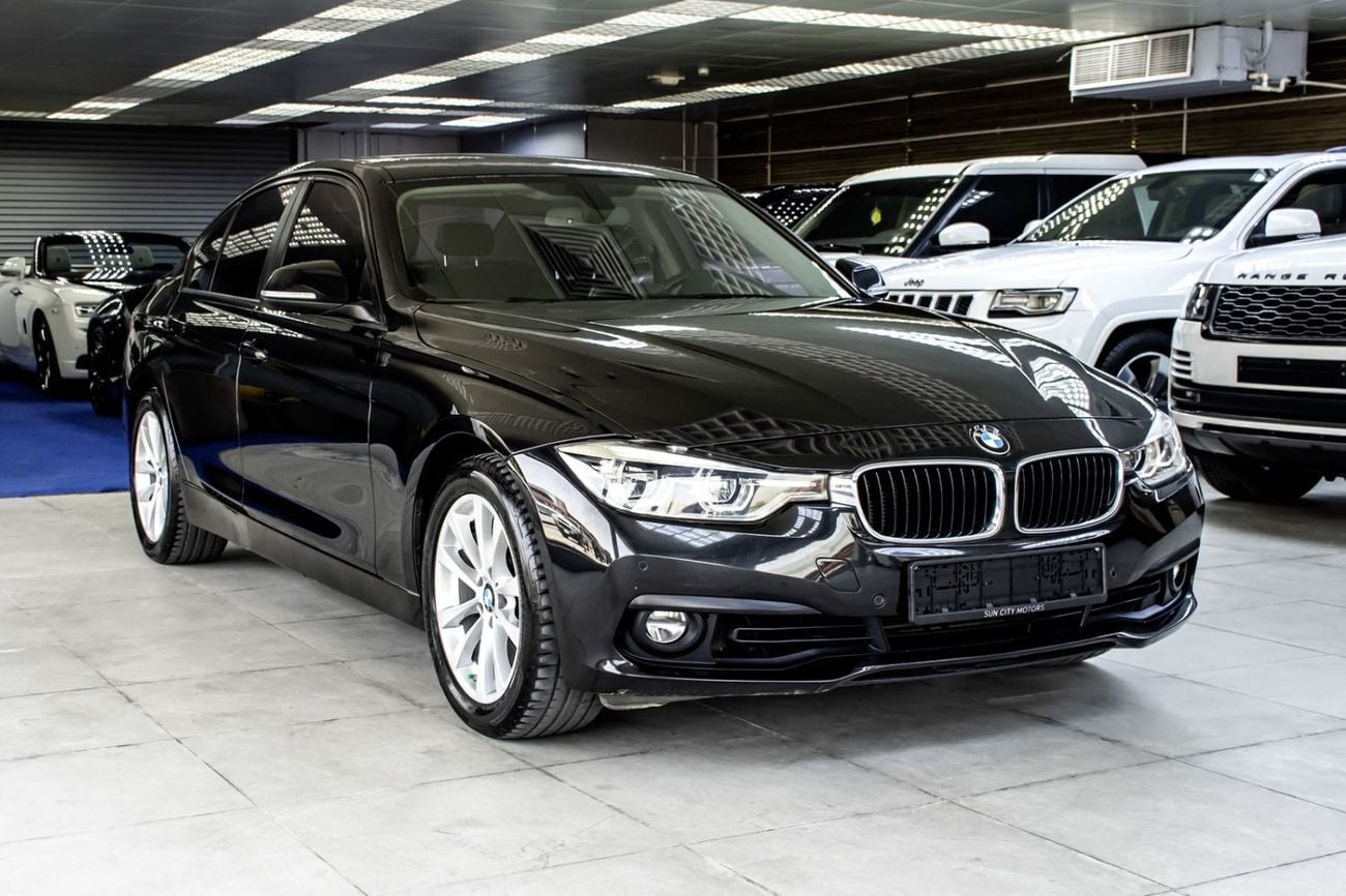 بي أم دبليو 318i EXCLUSIVE BMW 3 Series 318 2018 مواصفات خليجية