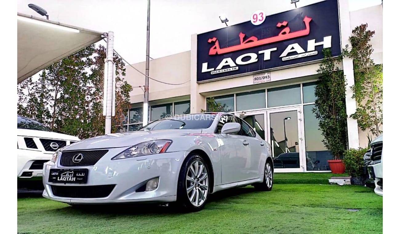 لكزس IS 300 خليجى موديل 2008 رقم واحد فتحة جلد رنجات حساسات بحالة ممتازة لاتحتاج لأى مصاريف