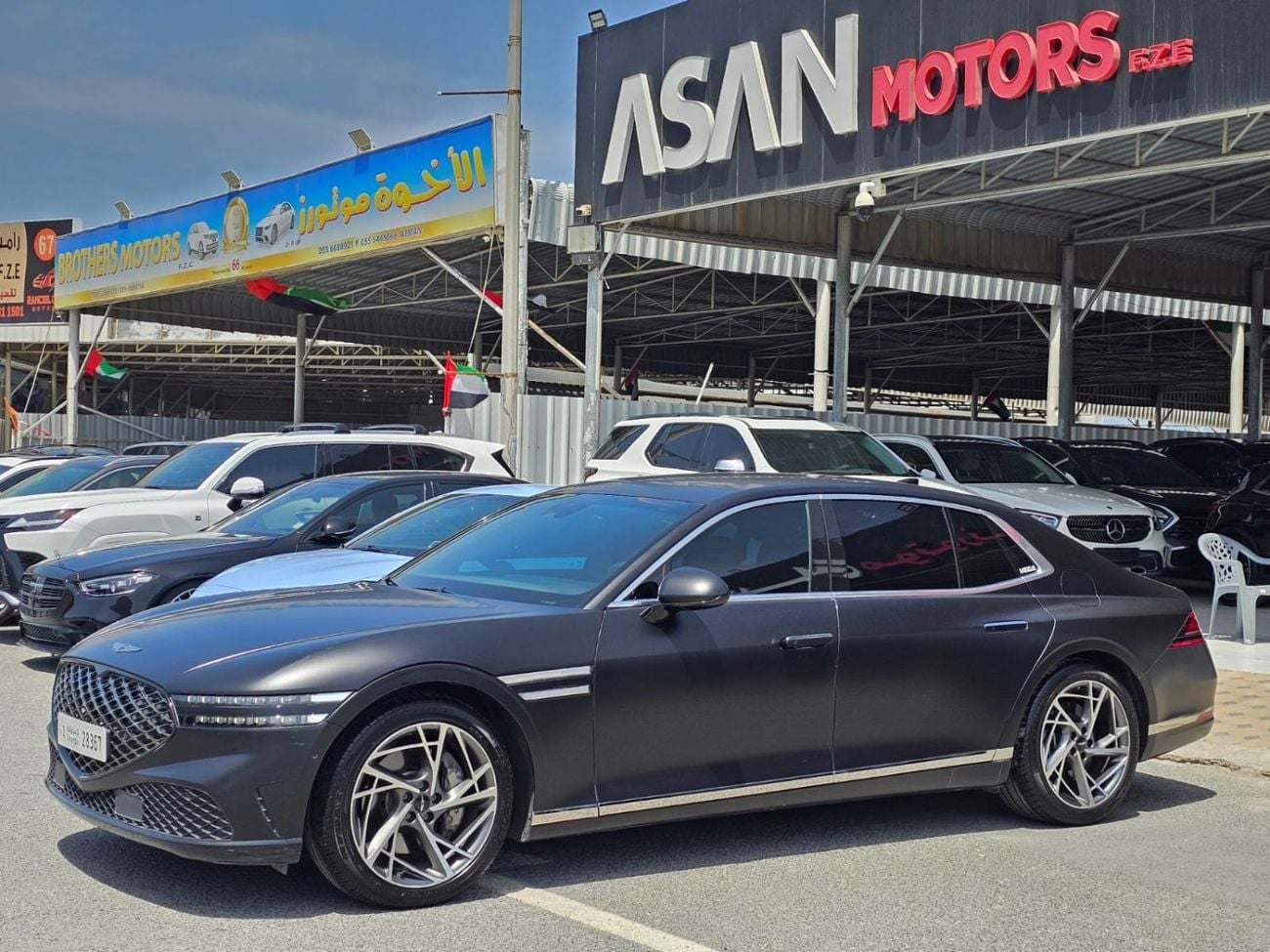 Genesis G90 PLATINUM