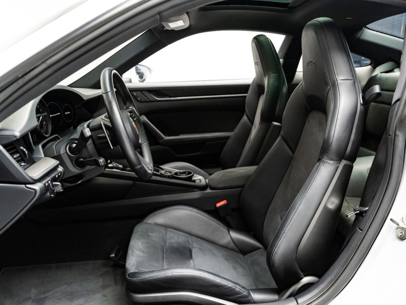 بورش 911 Carrera GTS 3.0L Coupe