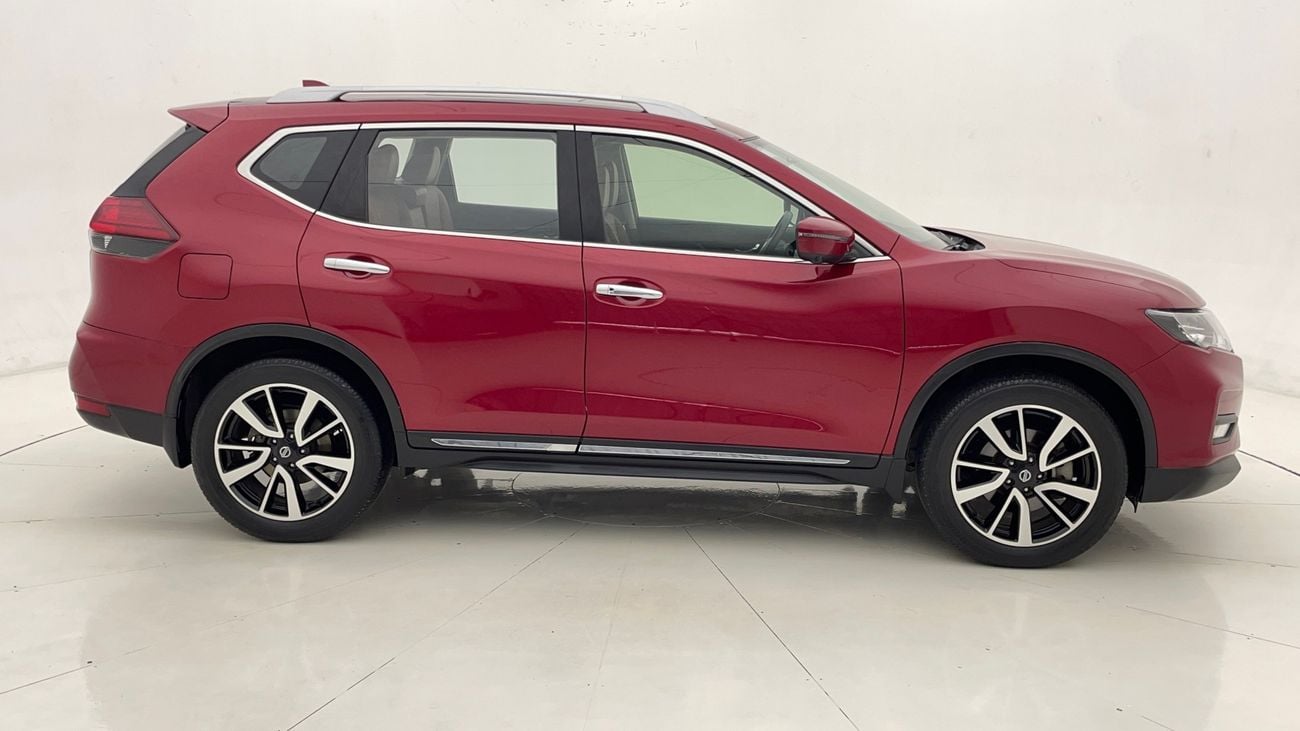 نيسان إكس تريل SL 2.5 | بدون دفعة مقدمة | اختبار القيادة في المنزل