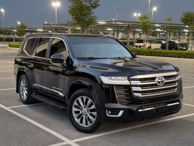 Toyota Land Cruiser GXR Toyota Land Cruiser Model 2019 cylinder 6 petrol