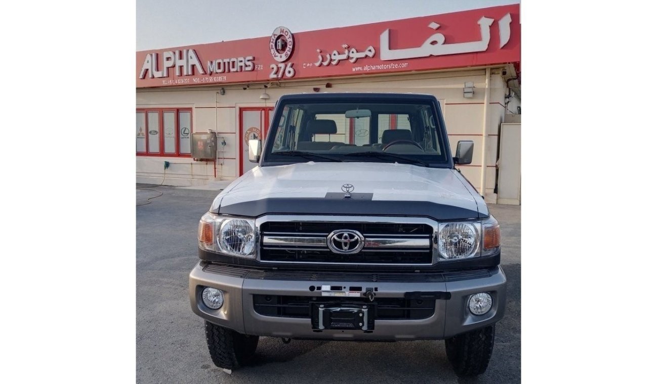 Toyota Land Cruiser Hard Top Toyota HardTop 4.0L V6 2doors (Winch + Wood + Fog Lamp + Sticker) Special Price For Local Registrati