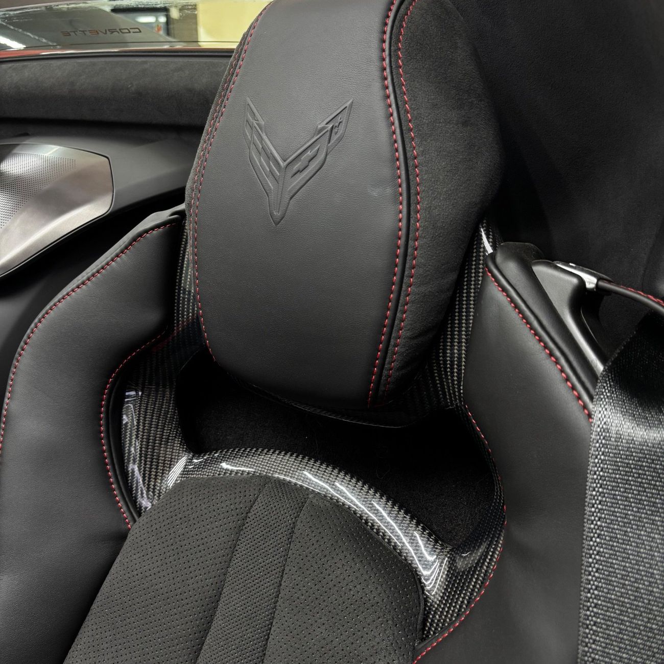 Chevrolet Corvette Z06 V8 5.0L Z06