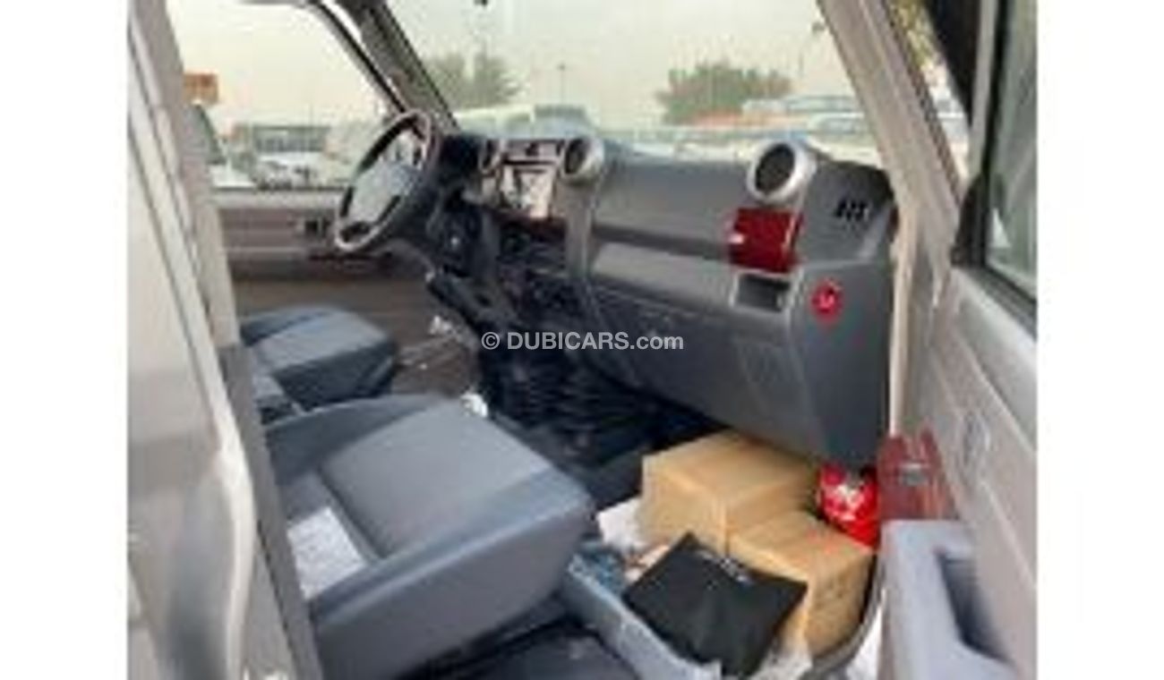 Toyota Land Cruiser Pick Up 70 series Double Cabin 4.5 L 2020 For Export Only