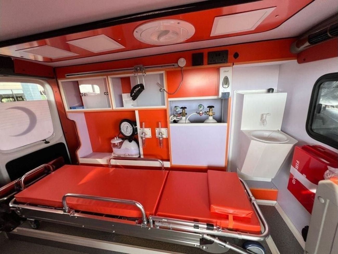 هيونداي ستاريا Hyundai Staria Ambulance 2025 Model Year