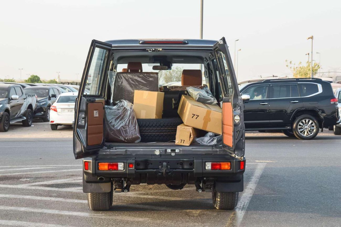 تويوتا لاند كروزر 70 TOYOTA LAND CRUISER 76 4.0L 4WD PETROL SUV 2025