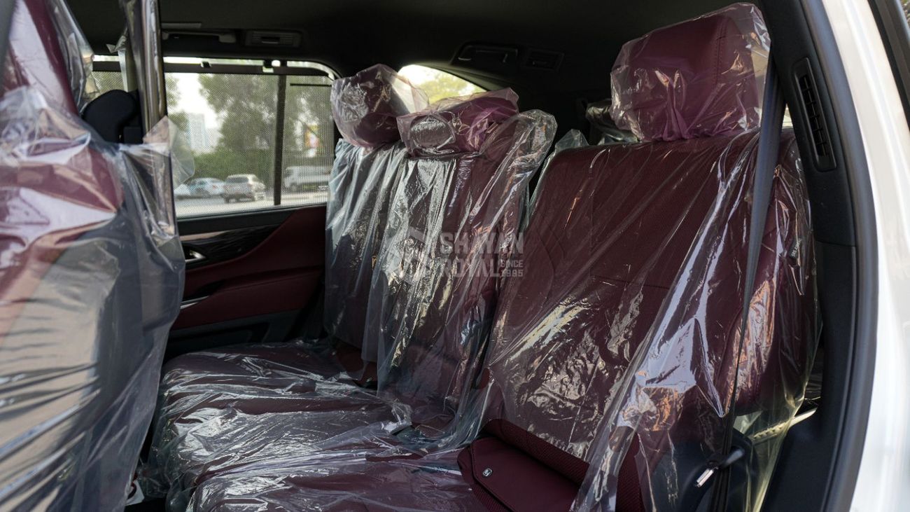 لكزس LX 700h SIGNATURE 3.5L TT HEV | AUTO PARKING | MARK LEVINSON | 7 SEATER AT 4WD 2026MY