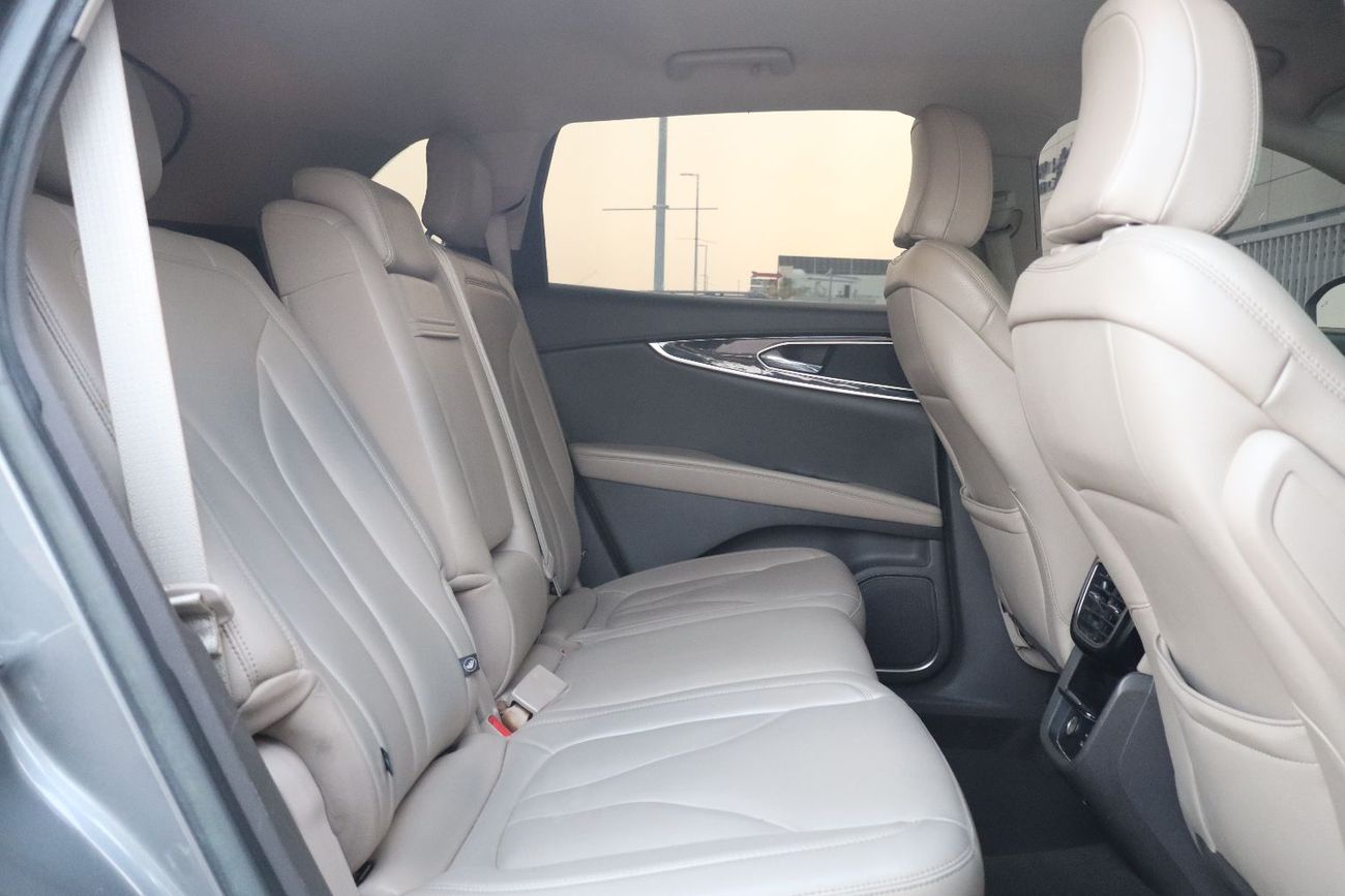 لينكولن ناوتيلوس Std 2.0L