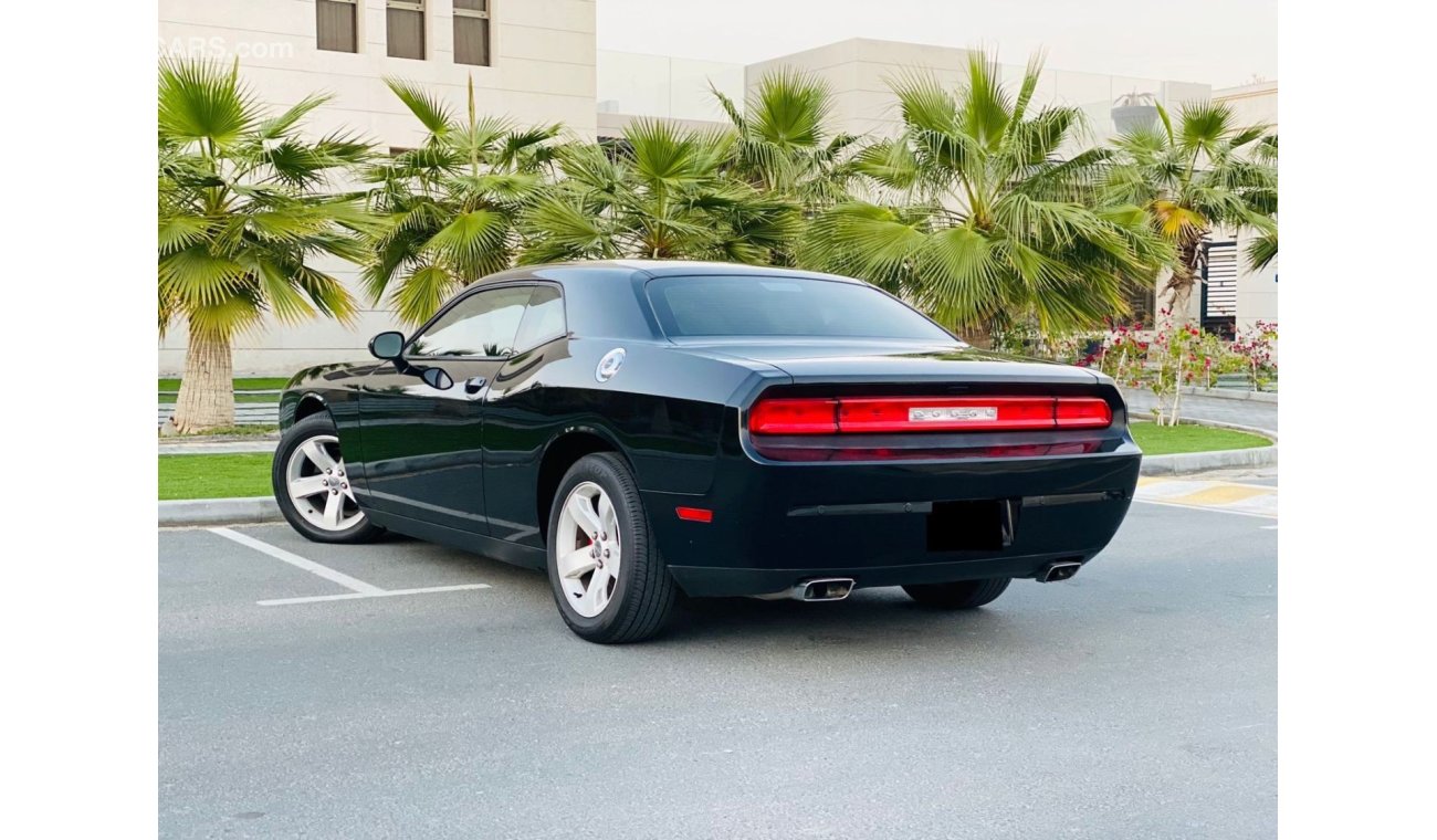 Dodge Challenger SXT 2014 || GCC || V6 || Service History || Well Maintained