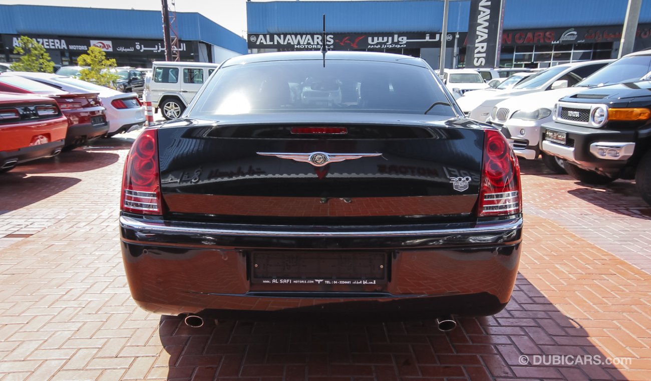 Chrysler 300C Hemi