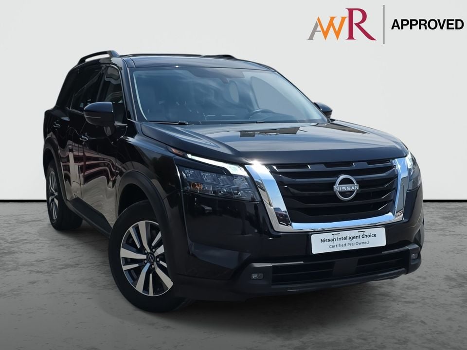 Nissan Pathfinder S