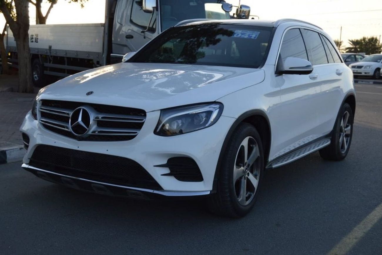 Mercedes-Benz GLC 200 Full option leather seats clean car