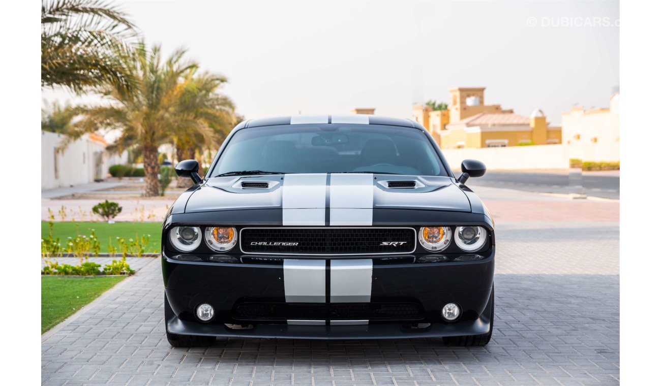 Dodge Challenger SRT8 6.4L V8