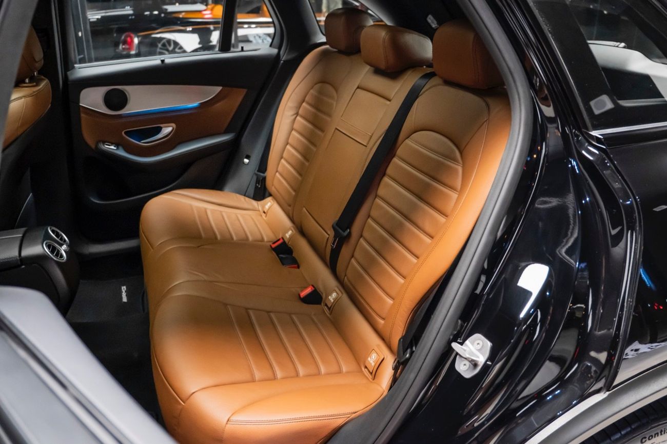 مرسيدس بنز GLC 43 AMG 4MATIC 3.0L