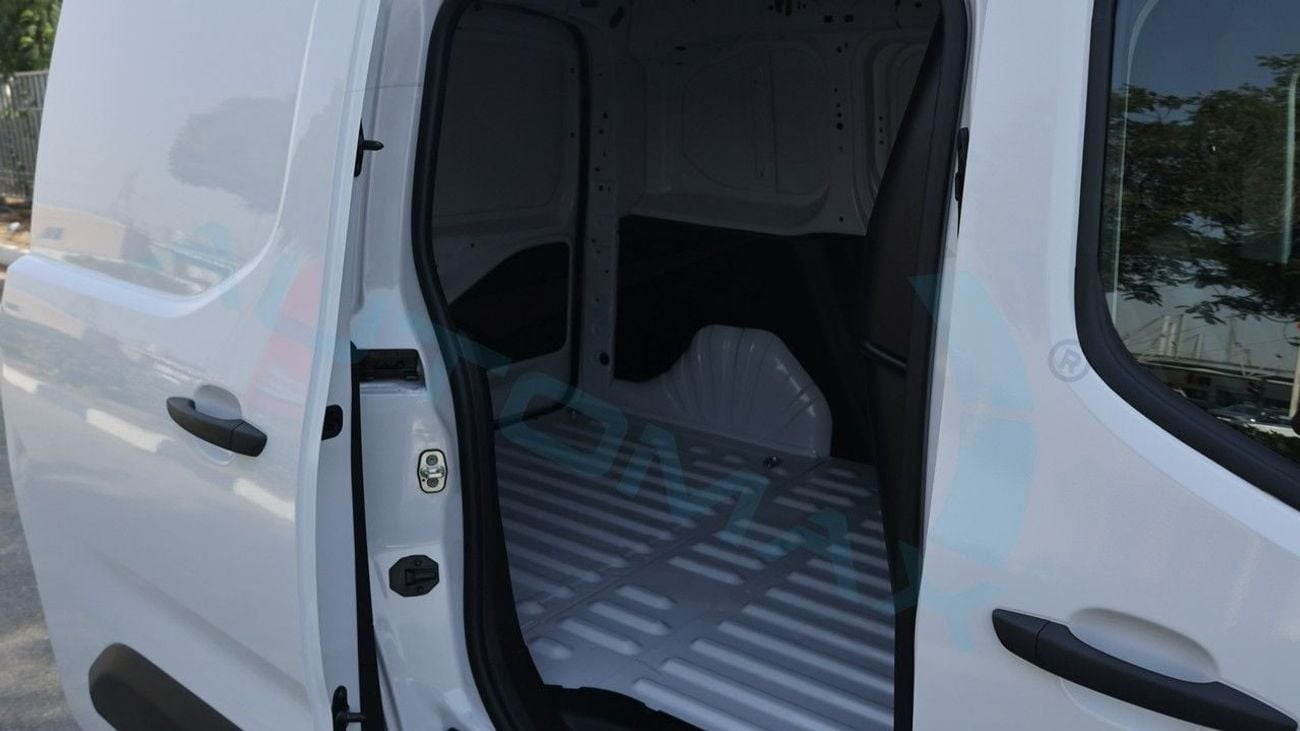 Fiat Doblo (For Export , НА ЭКСПОРТ) L1 Van 1.6L FWD 2025 GCC  Без пробега