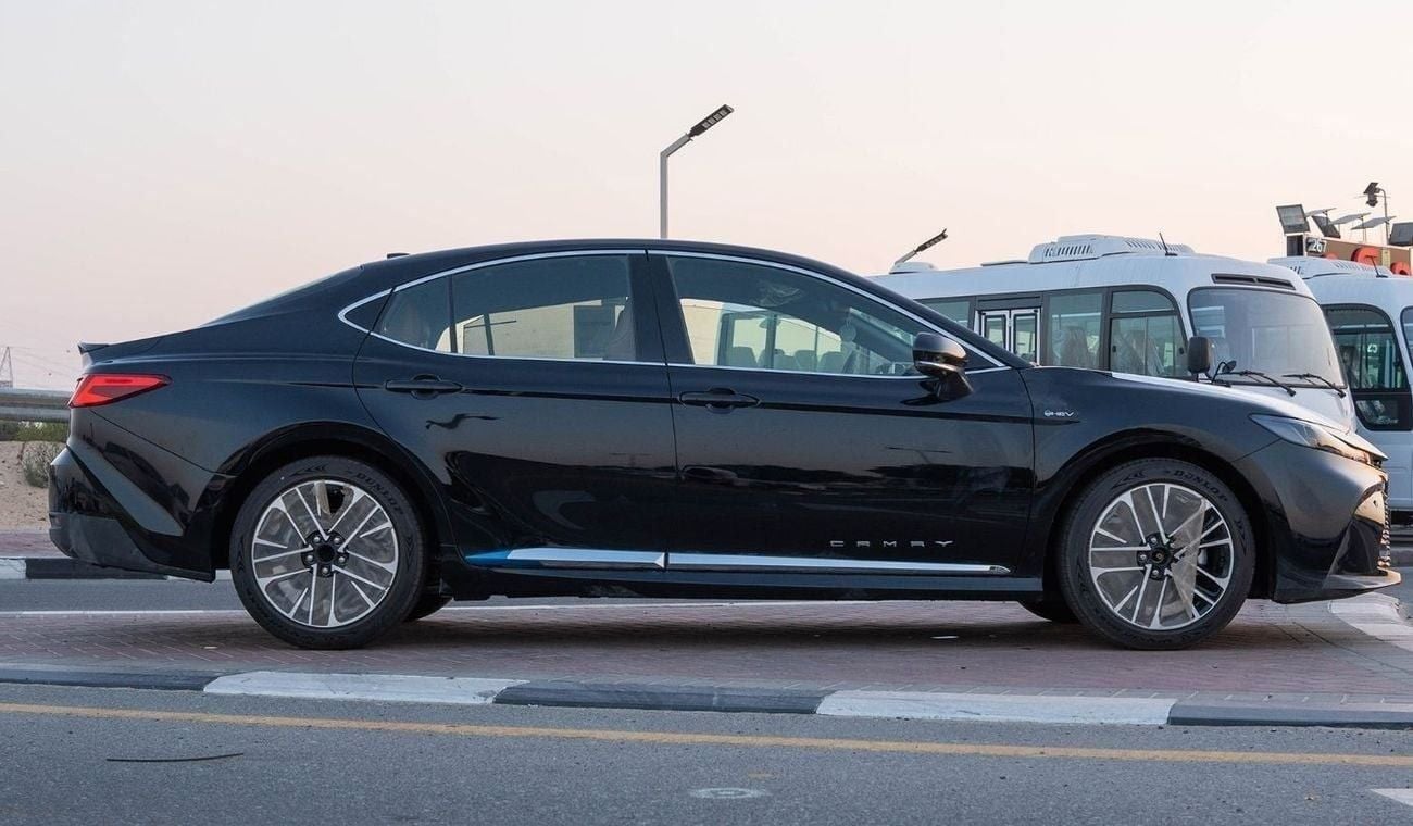 Toyota Camry 2025 Toyota Camry Lumiere 2.5L AT Hybrid (Black)