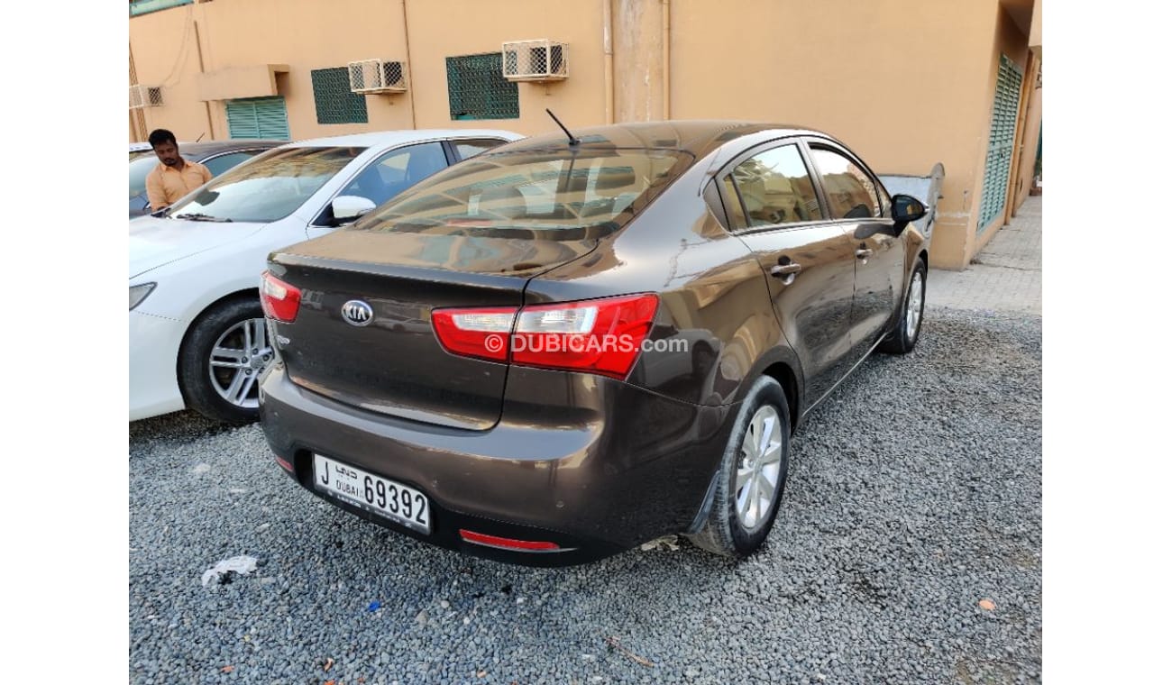 كيا ريو 2014 model GCC specs Full automatic